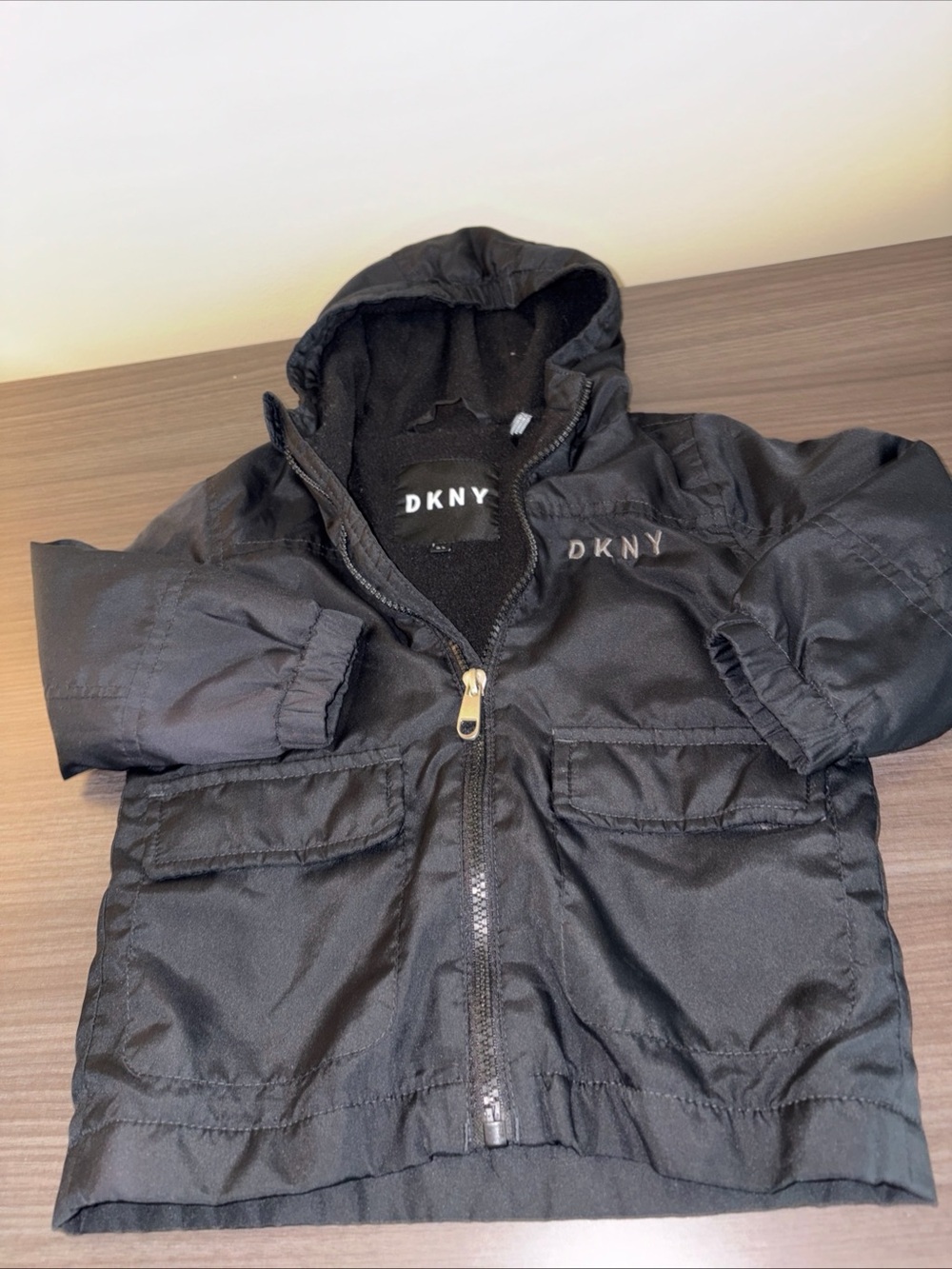 Unisex boys 2T DKNY windbreaker jacket hooded zip up front back